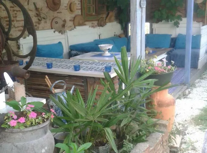 Les 2 Independants Du Clos De L'ange Апартаменты