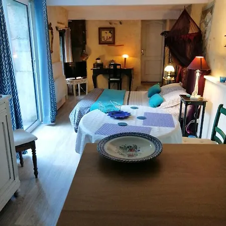 Apartment Les 2 Independants Du Clos De L'ange